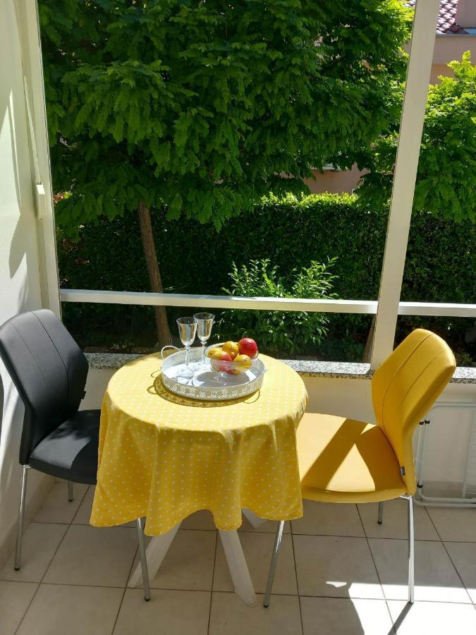 Studio Apartman Marija Петрчане Экстерьер фото